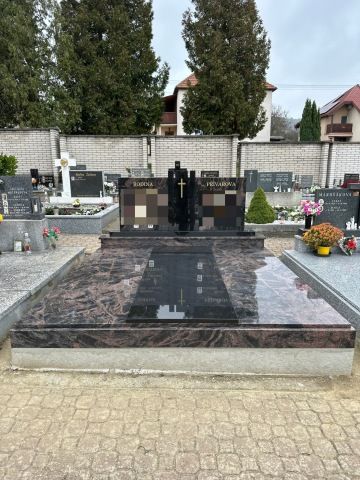 Dvojhrob Aurora a Indian Black TM Kamenictví Zlín