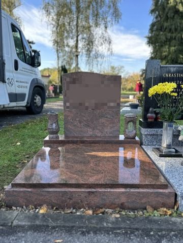 Urnový hrob Multicolor Red TM Kamenictví Zlín